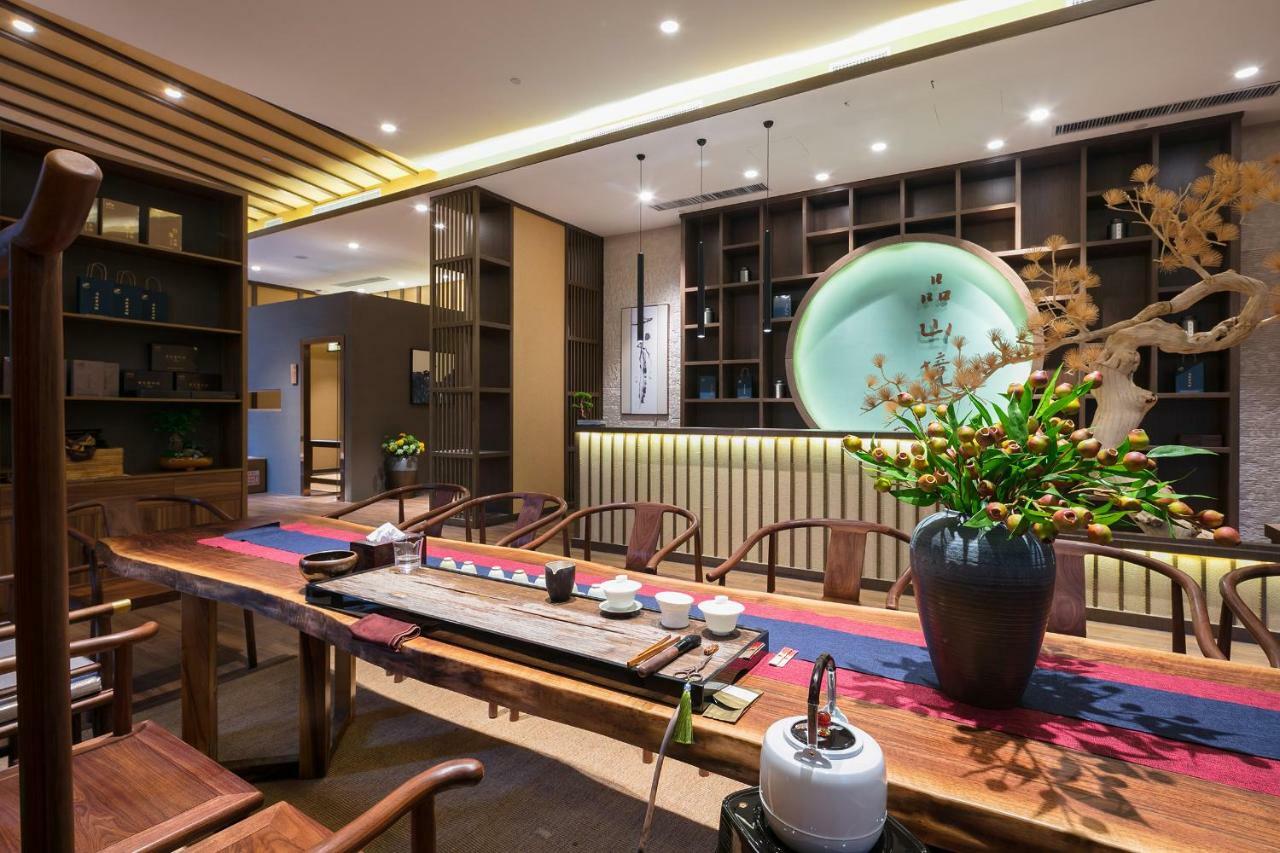 Millennium Resort Wuyishan Уйишань Экстерьер фото