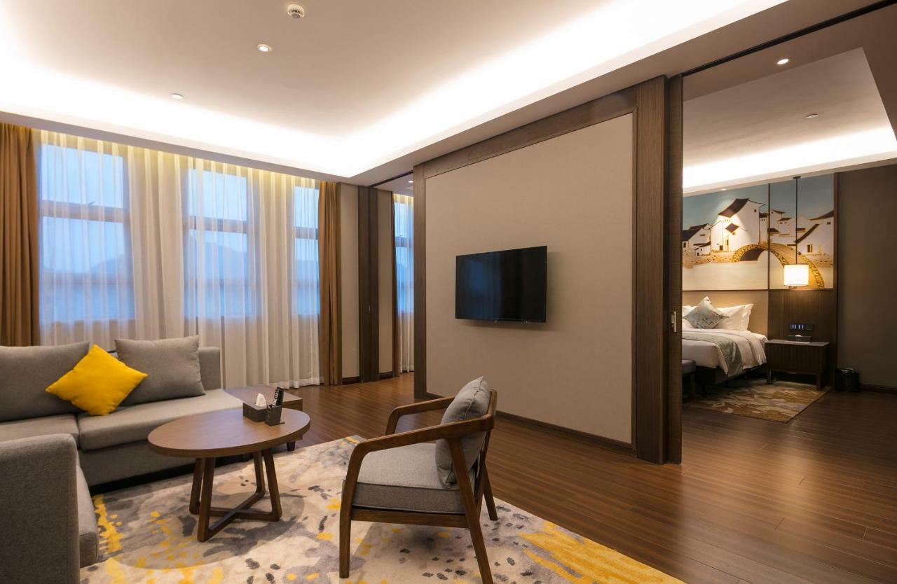 Millennium Resort Wuyishan Уйишань Экстерьер фото
